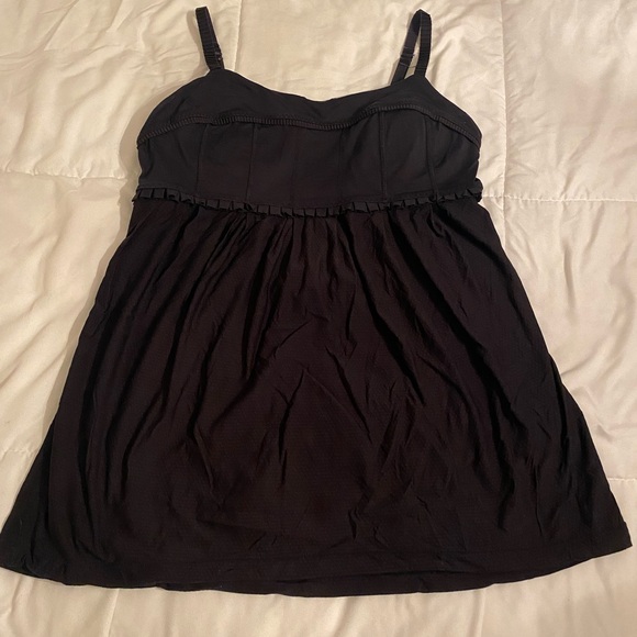 Lululemon Pritti Ruffle Babydoll tank top - Picture 1 of 2